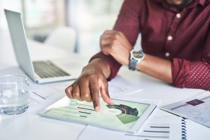 Training Network Planning Analysis untuk Efisiensi Waktu dan Biaya Proyek