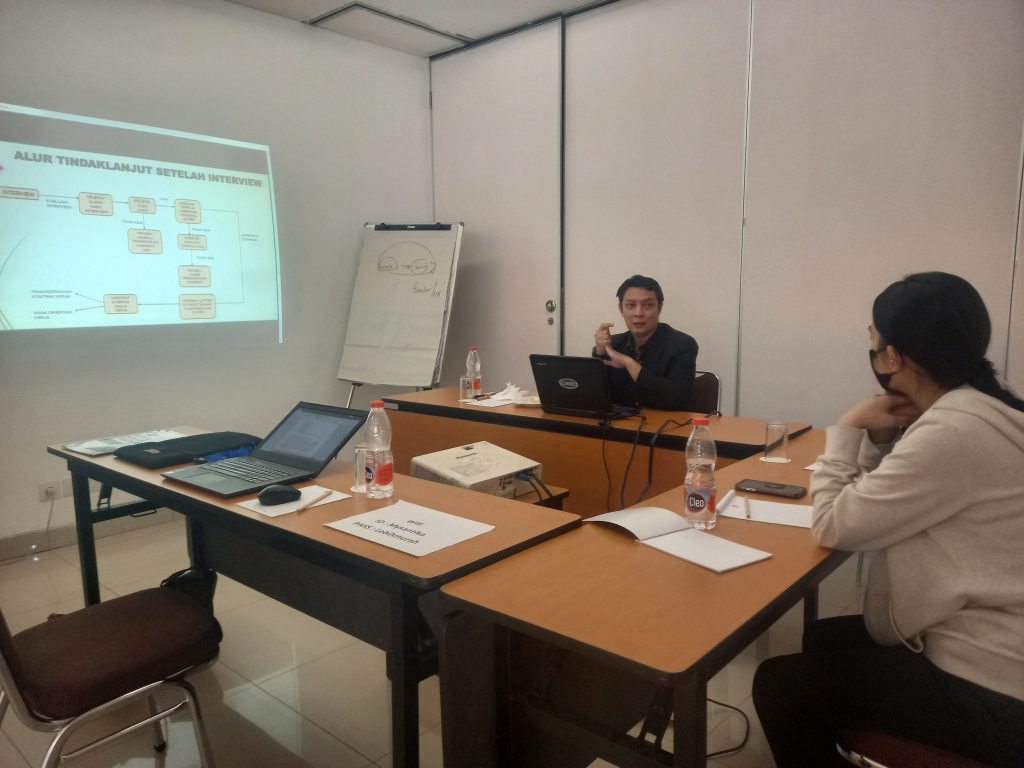 pelatihan LAPORAN PELATIHAN TEHNIK INTERVIEW DALAM PROSES RECRUITMENT di jakarta